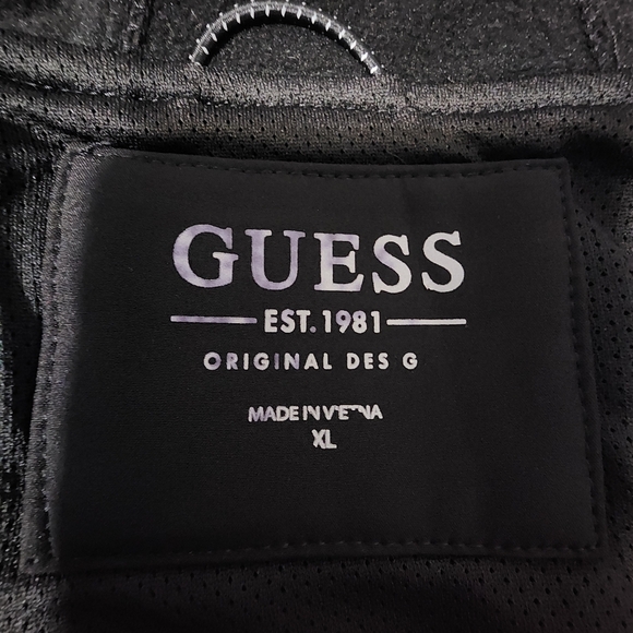 Like NEW Guess Mens Black Jacket Coat Full Zip Size XL - Picture 10 of 16